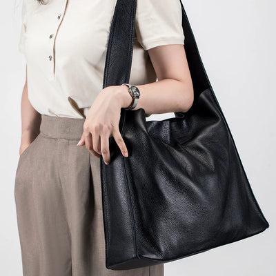 Lara Soft Hobo Shoulder Bag